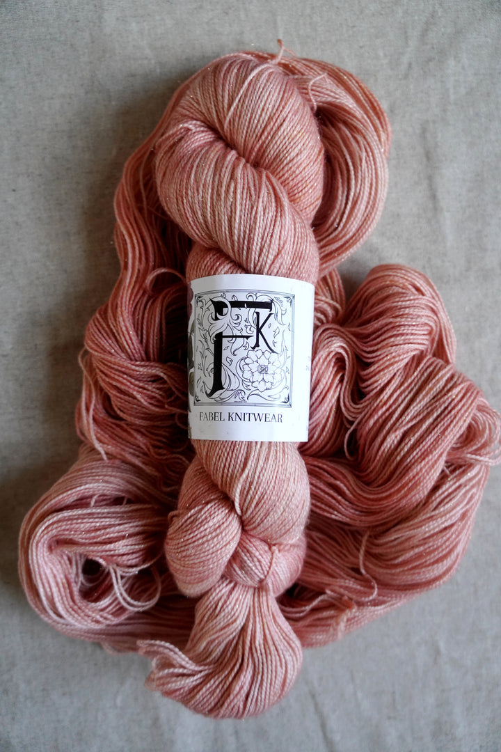 Athena - Rosegull – fabelknitwear
